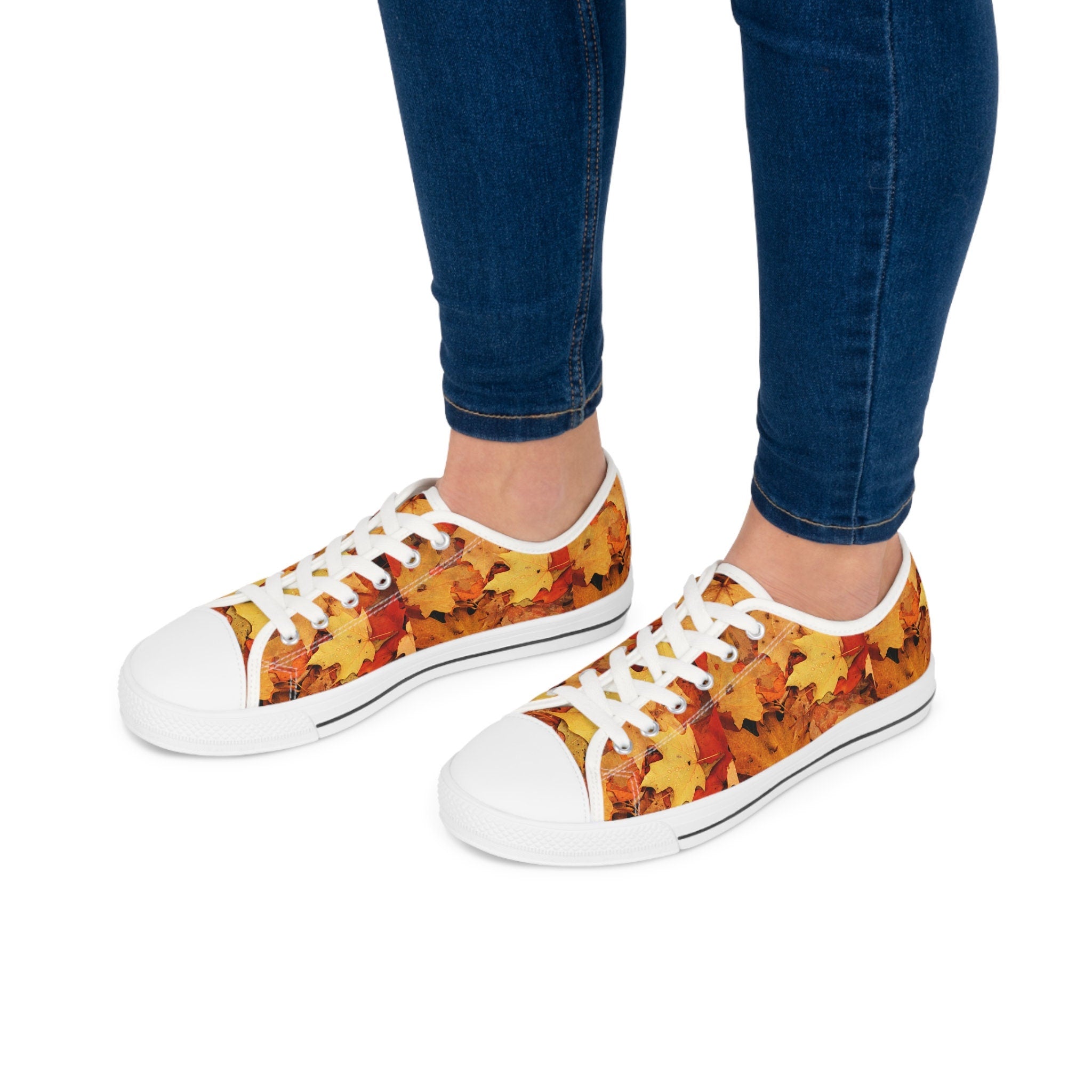 Autumn Leaf Print Low Top Sneakers: Trendy Fall Fashion Footwear for Women