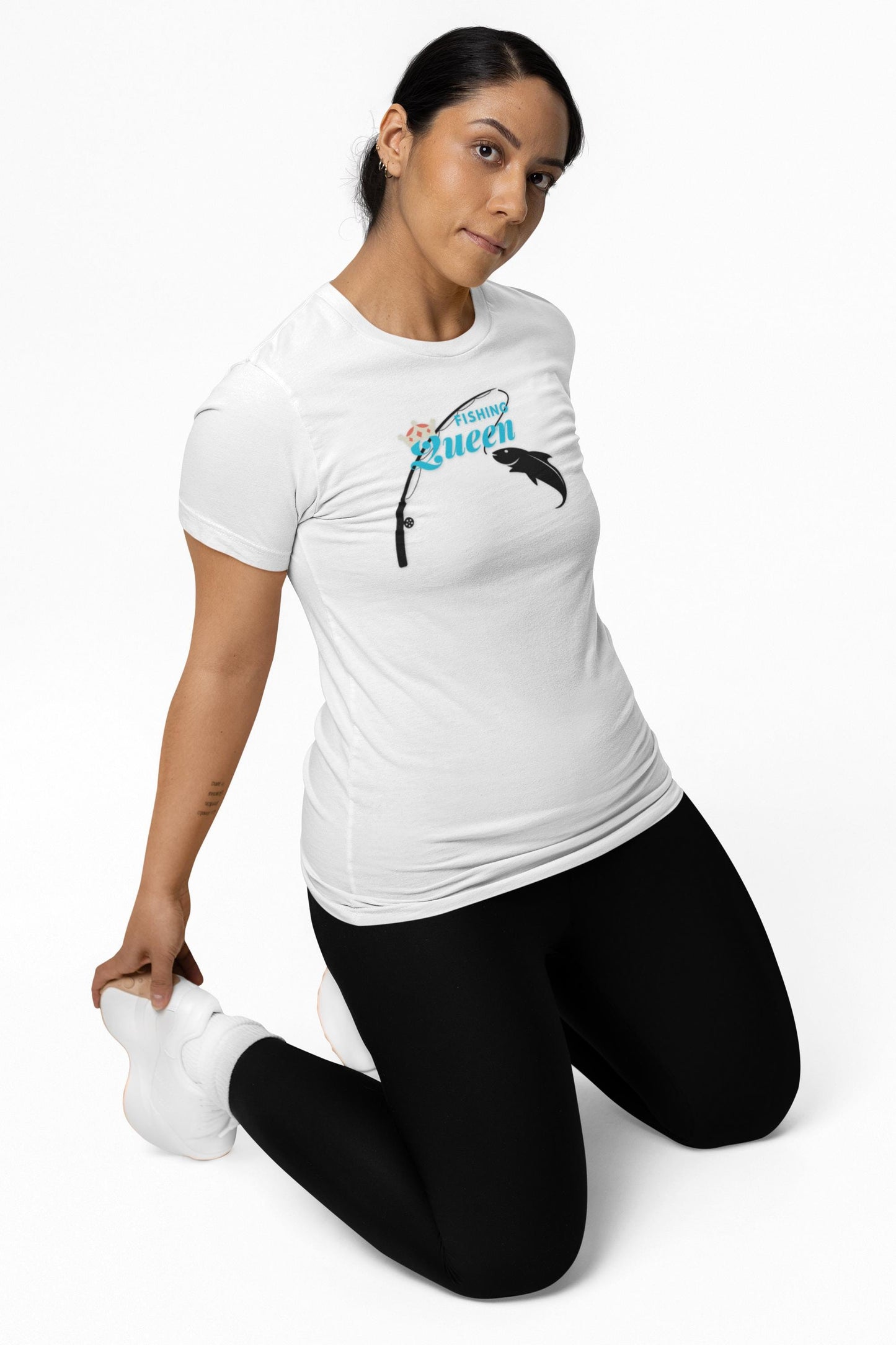 Women's Fishing Rod Queen Tee